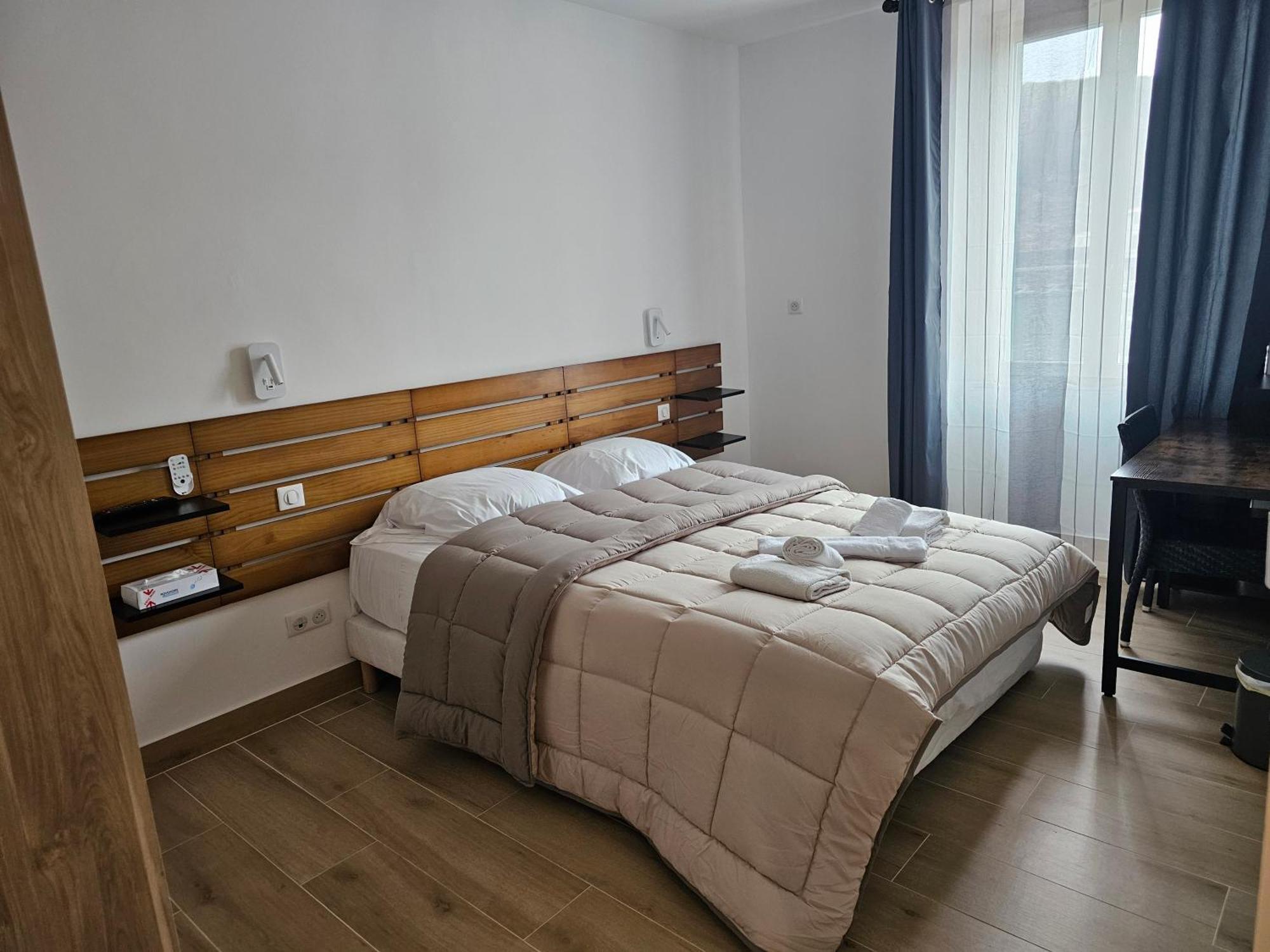 L'Escale Hotel Bonifacio  Szoba fotó