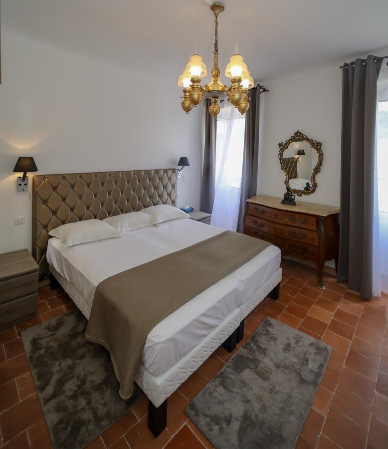 L'Escale Hotel Bonifacio  Kültér fotó
